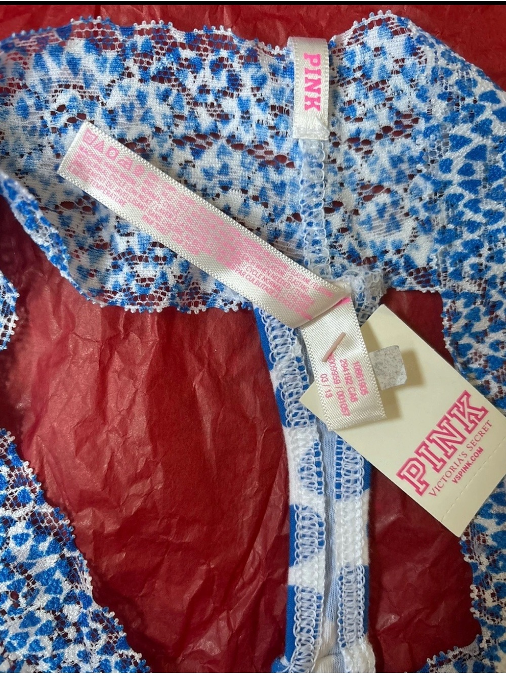 Victoria’s Secret PINK Blue Heart Lace Thong Panty XS NWT - Picture 4 of 4